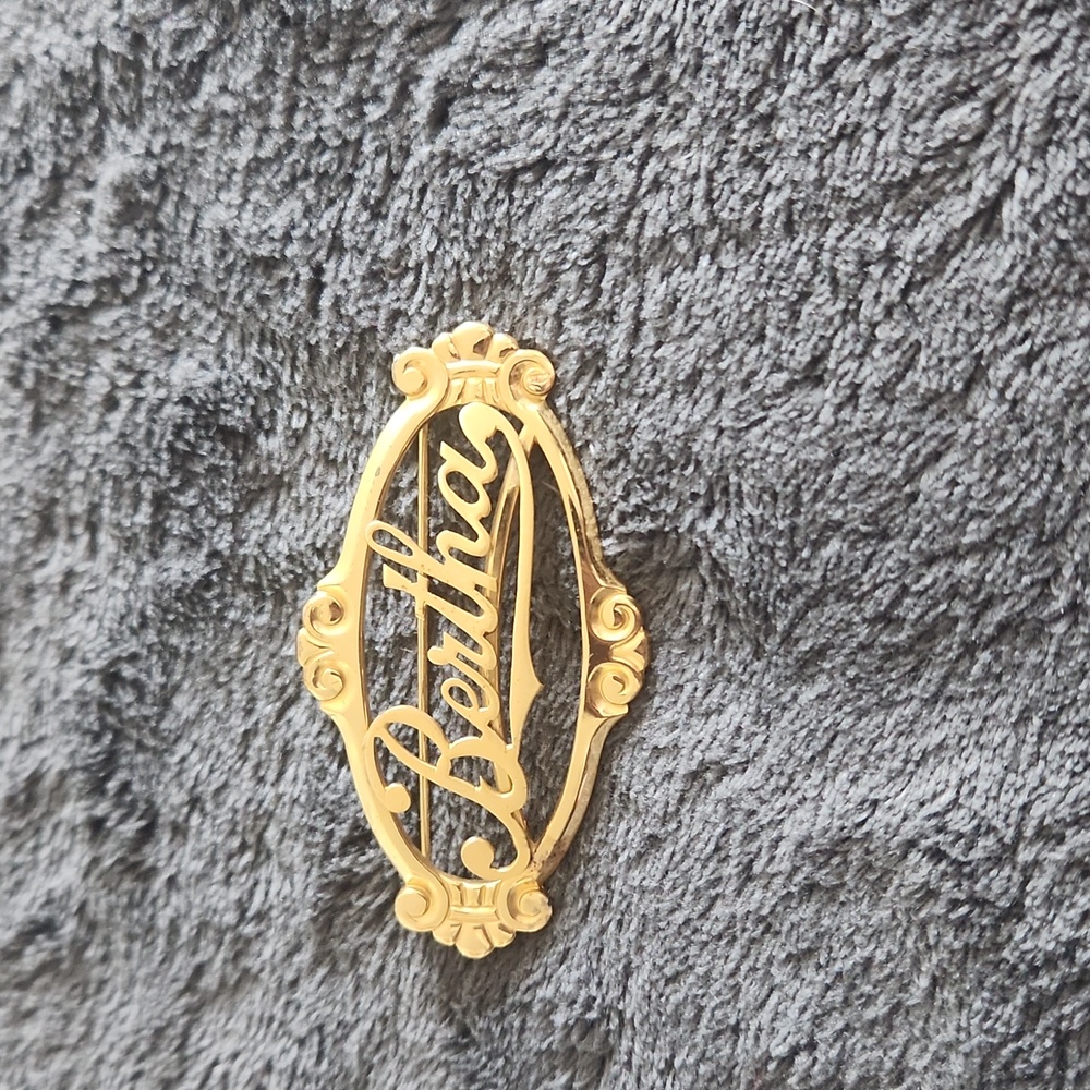 Monet Gold Tone Brooch Bertha